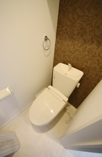 トイレ　※別部屋参考写真