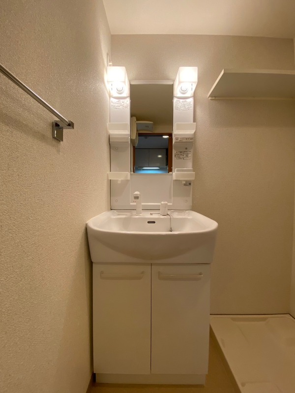 洗面設備　※別部屋参考写真