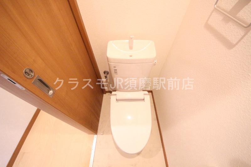 トイレ　清潔感のある爽やかなトイレ。誰もがリラックスできる空間です。