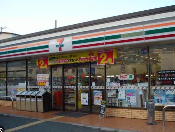 コンビニ　セブンイレブン 堺中百舌鳥団地前店（コンビニ）まで613m