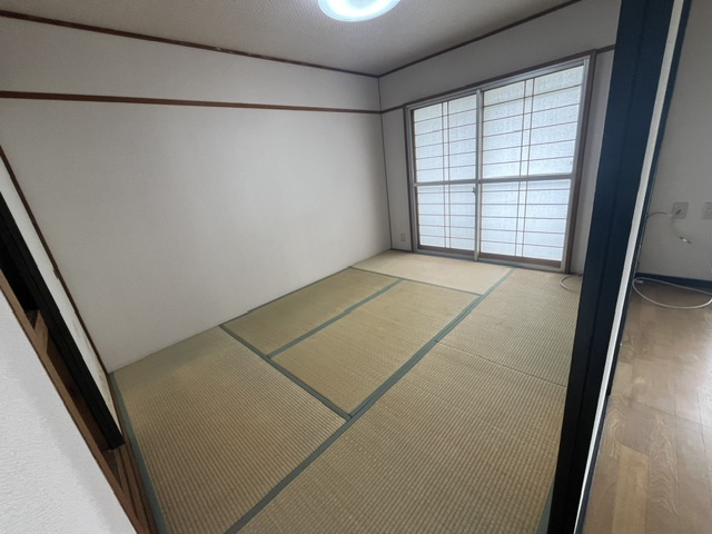 新金岡3丁1番G住宅5棟の内装写真