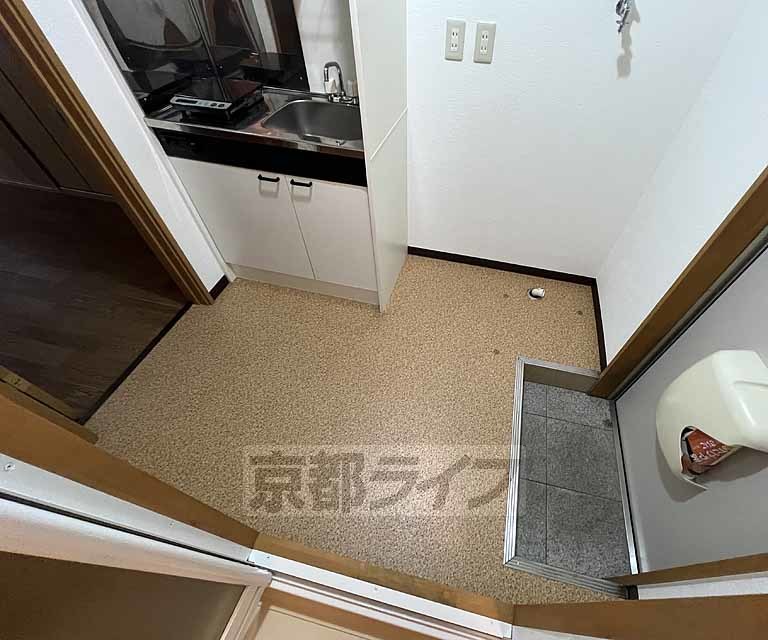 その他部屋・スペース　明るい廊下