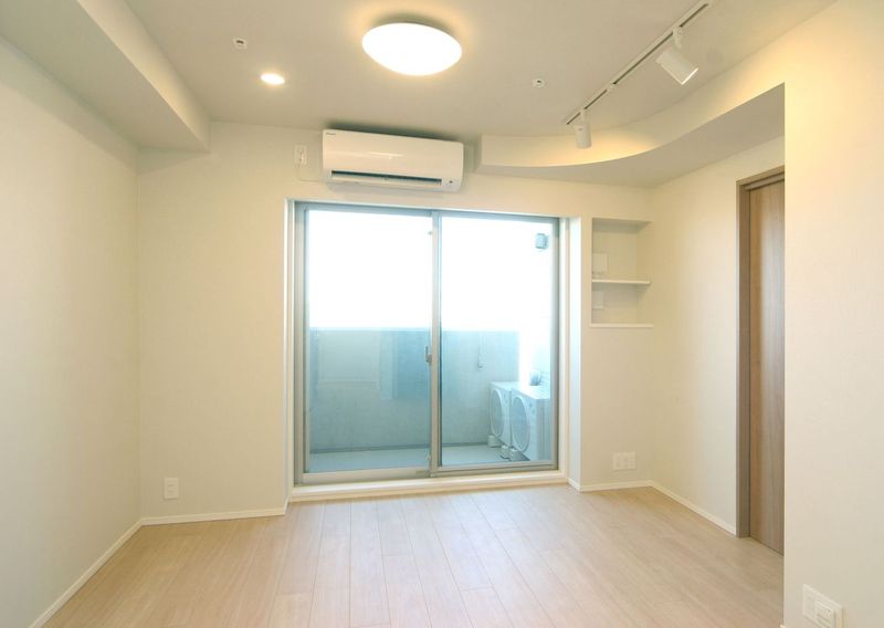1LDK Mansion in Shibuya, Tokyo — photo 3 of 3