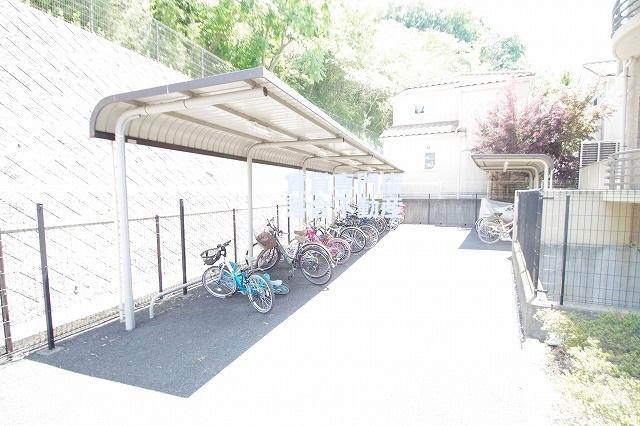 その他共有部分　敷地内駐輪場完備