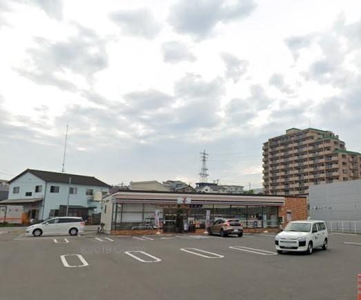 コンビニ　セブンイレブン宮崎大塚池ノ内店（コンビニ）まで212m