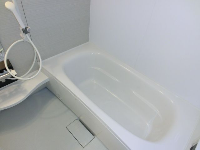 イーグレット Cの風呂写真