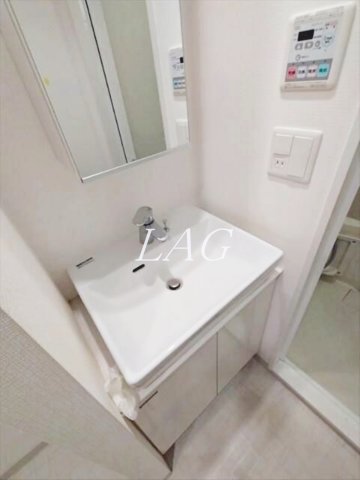 洗面設備　洗面台です。