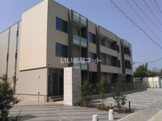 エルグランドパティオ 参番館の外観写真