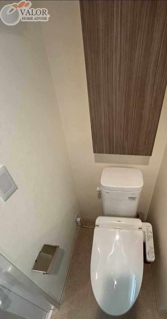 ＪＲ京浜東北線 新子安駅 徒歩10分 11階建 築7年のトイレ写真