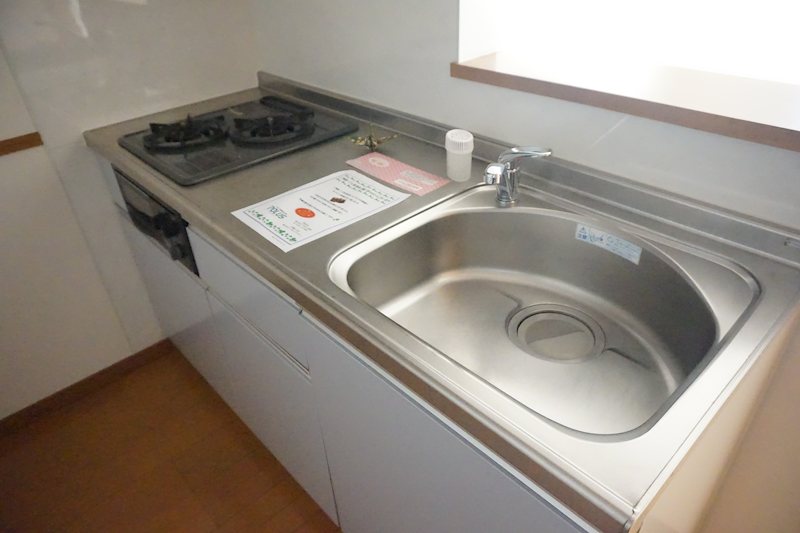 キッチン　同タイプ別部屋の写真です
