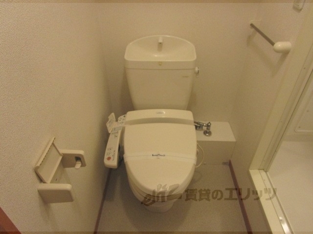 レオパレススペーシア2のトイレ写真