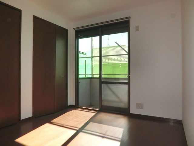 その他部屋・スペース　フローリング張りのきれいなお部屋です