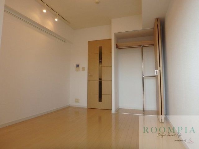 居室・リビング　※同タイプの別のお部屋です。