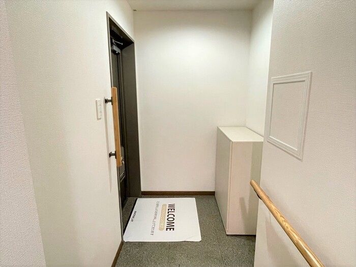 玄関　玄関