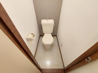 【松山市石手のマンションのトイレ】