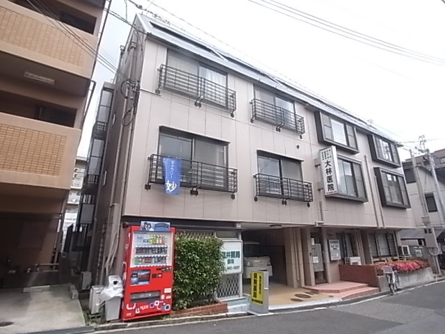 神戸市灘区徳井町のマンションの建物外観