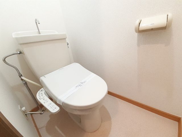 【メルベーユ宮　Ｂのトイレ】