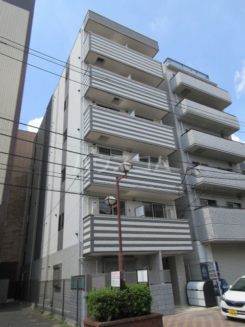 千葉市中央区本町のマンションの建物外観