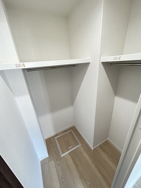 収納　ウォークインクローゼット