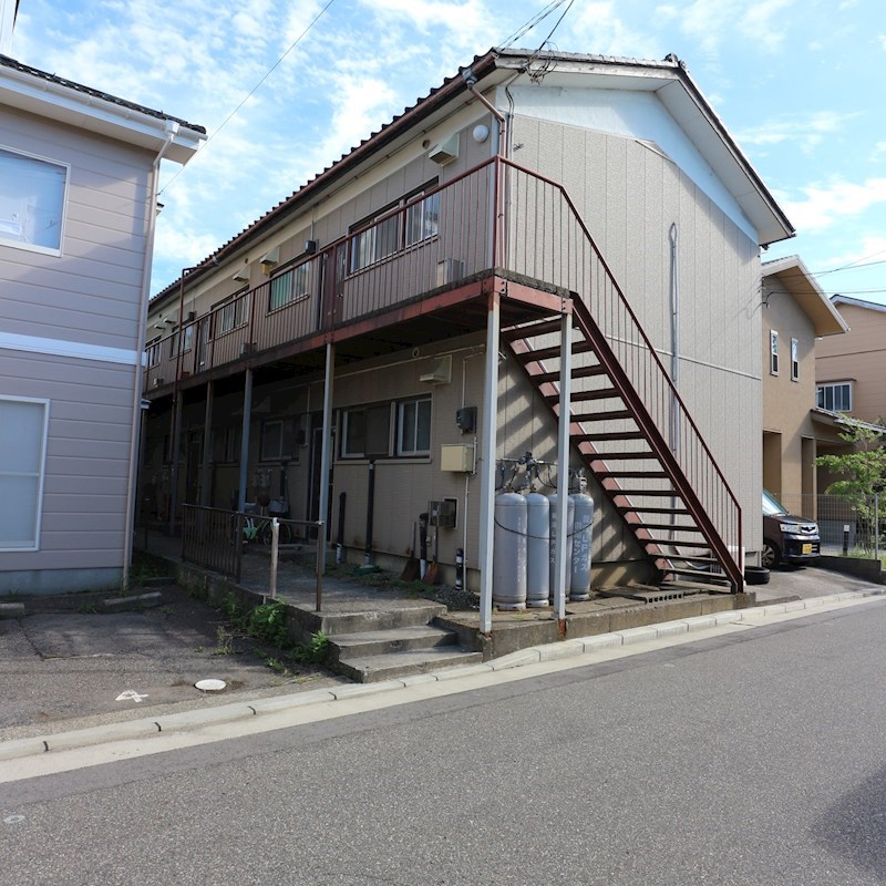 コーポ平島の建物外観