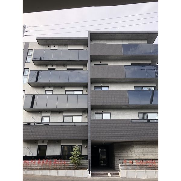 札幌市手稲区前田一条のマンションの建物外観