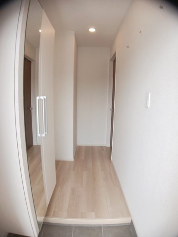 玄関　シンプルで使いやすい玄関です