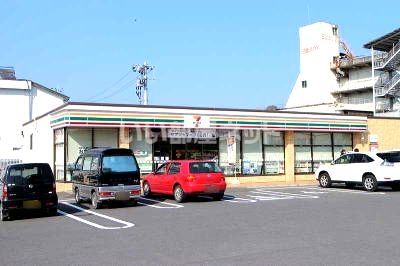 コンビニ　セブンイレブン 加治木本町店（コンビニ）まで330m
