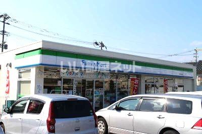 コンビニ　ファミリーマート 加治木本町店（コンビニ）まで494m