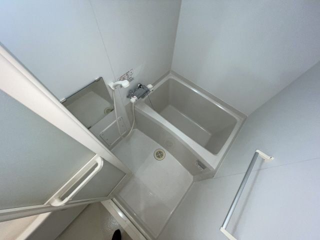 バス・シャワールーム　日々の暮らしに欠かせないお風呂です