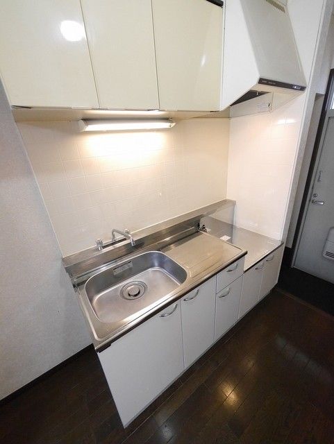 キッチン　★お部屋探しは株式会社タウンハウジング東京まで★