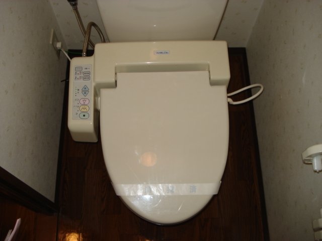 トイレ　シャワー付トイレ