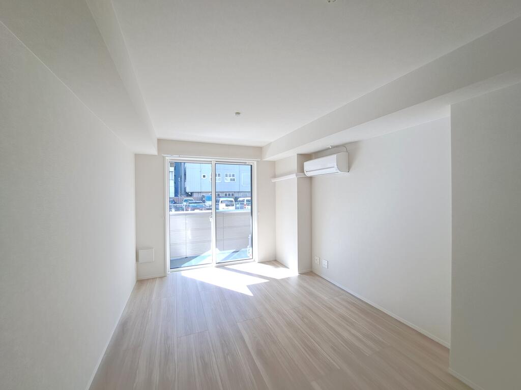 居室・リビング　●10.5帖のリビングルーム！