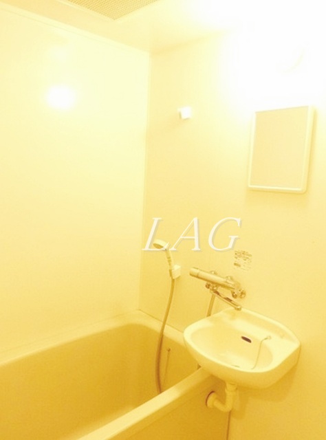 バス・シャワールーム　お風呂です。