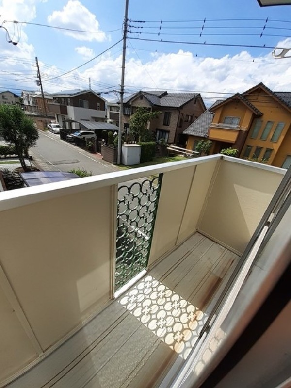 バルコニー　図面と現状に相違がある場合には現状を優先