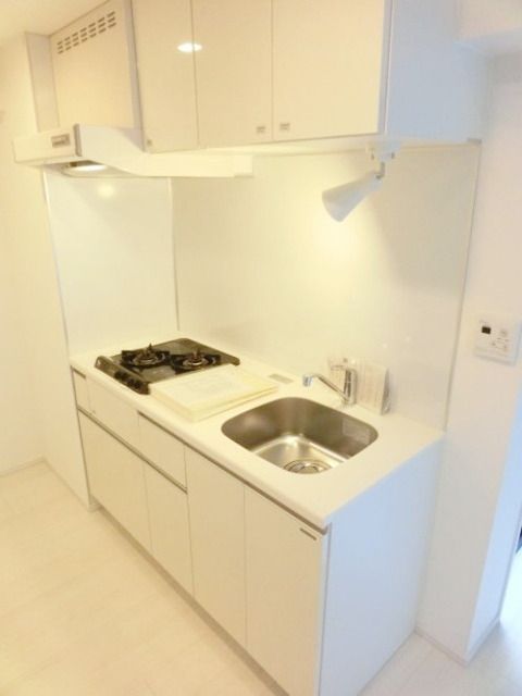 キッチン　同タイプ部屋　参考写真です