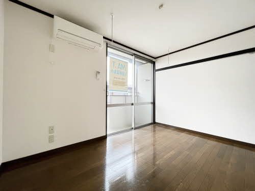 居室・リビング　洋室