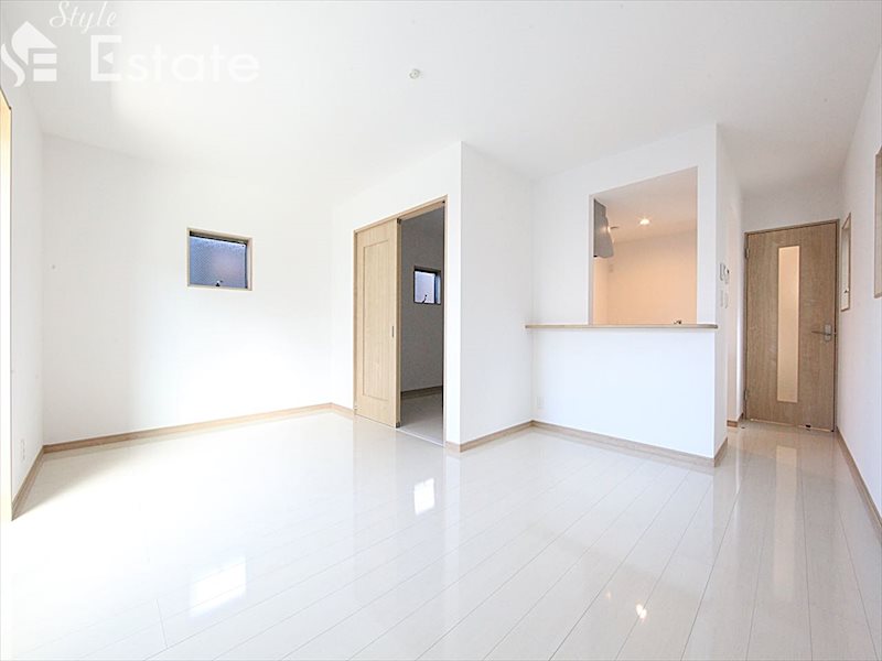 居室・リビング　内装