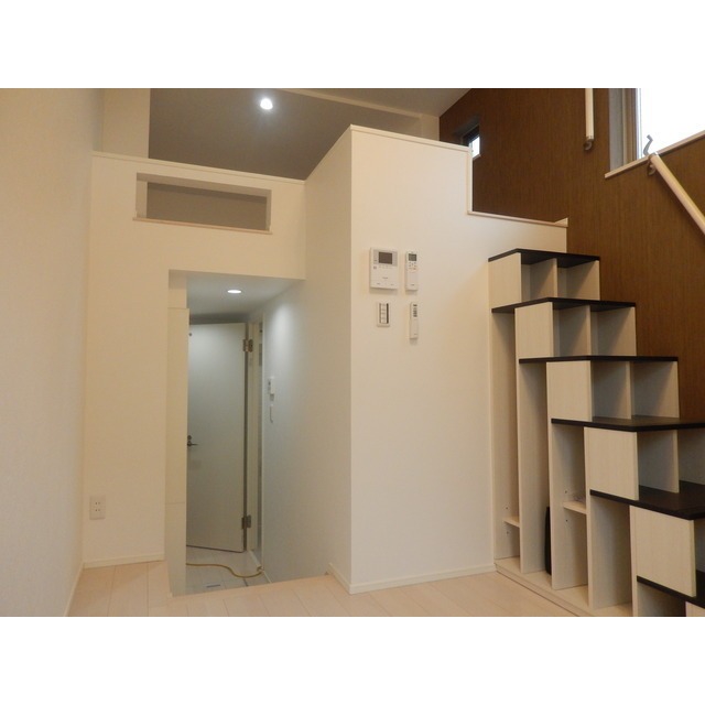 居室・リビング　同仕様写真