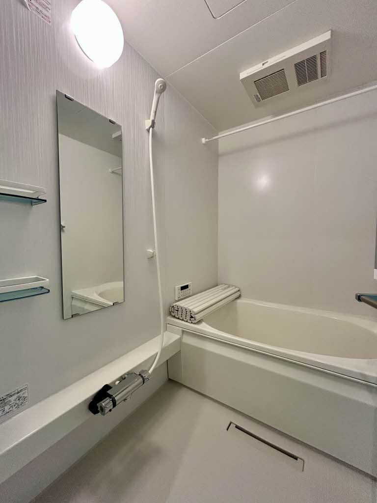 バス・シャワールーム　浴室