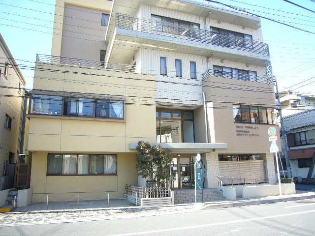 幼稚園・保育園　浦安市立浦安駅前保育園（幼稚園・保育園）まで395m