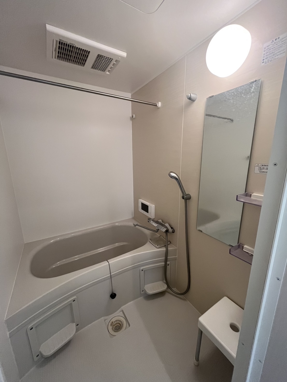 バス・シャワールーム　イメージ（302号室の写真　現状優先）