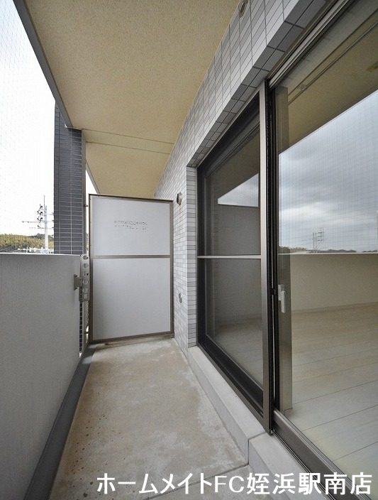 バルコニー　★バルコニーも広々しています★参考写真