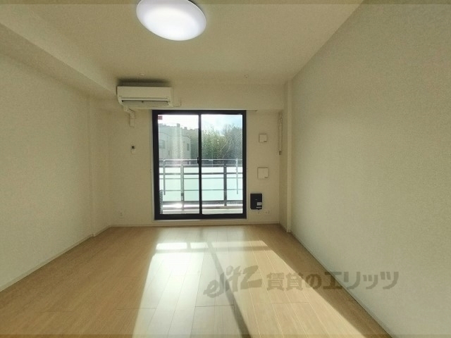 居室・リビング　居室