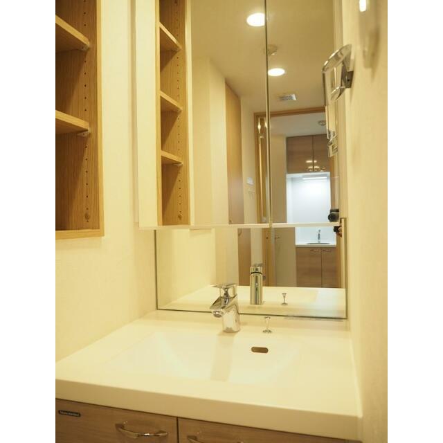 洗面設備　独立洗面台