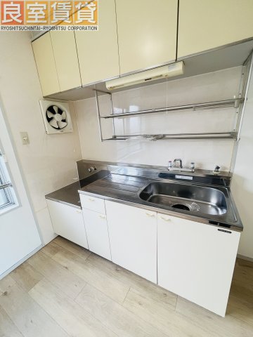 キッチン　※このお写真は同物件の別のお部屋のお写真です。現状優先