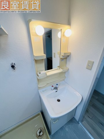 洗面設備　※このお写真は同物件の別のお部屋のお写真です。現状優先