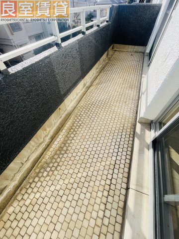 バルコニー　※このお写真は同物件の別のお部屋のお写真です。現状優先