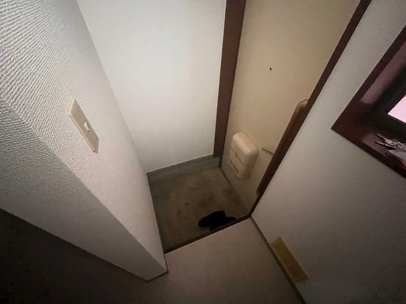 玄関　現況優先