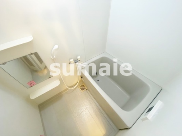 バス・シャワールーム　浴室です。