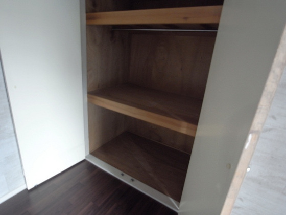 収納　※別部屋の写真です